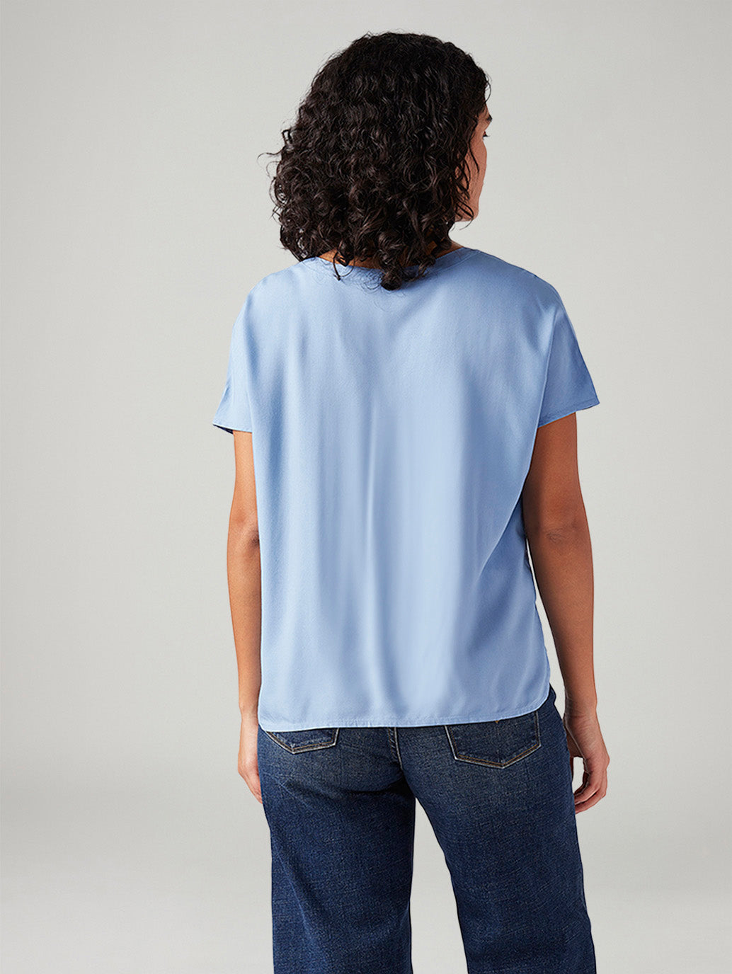 Women's Solid Relaxed Fit Top