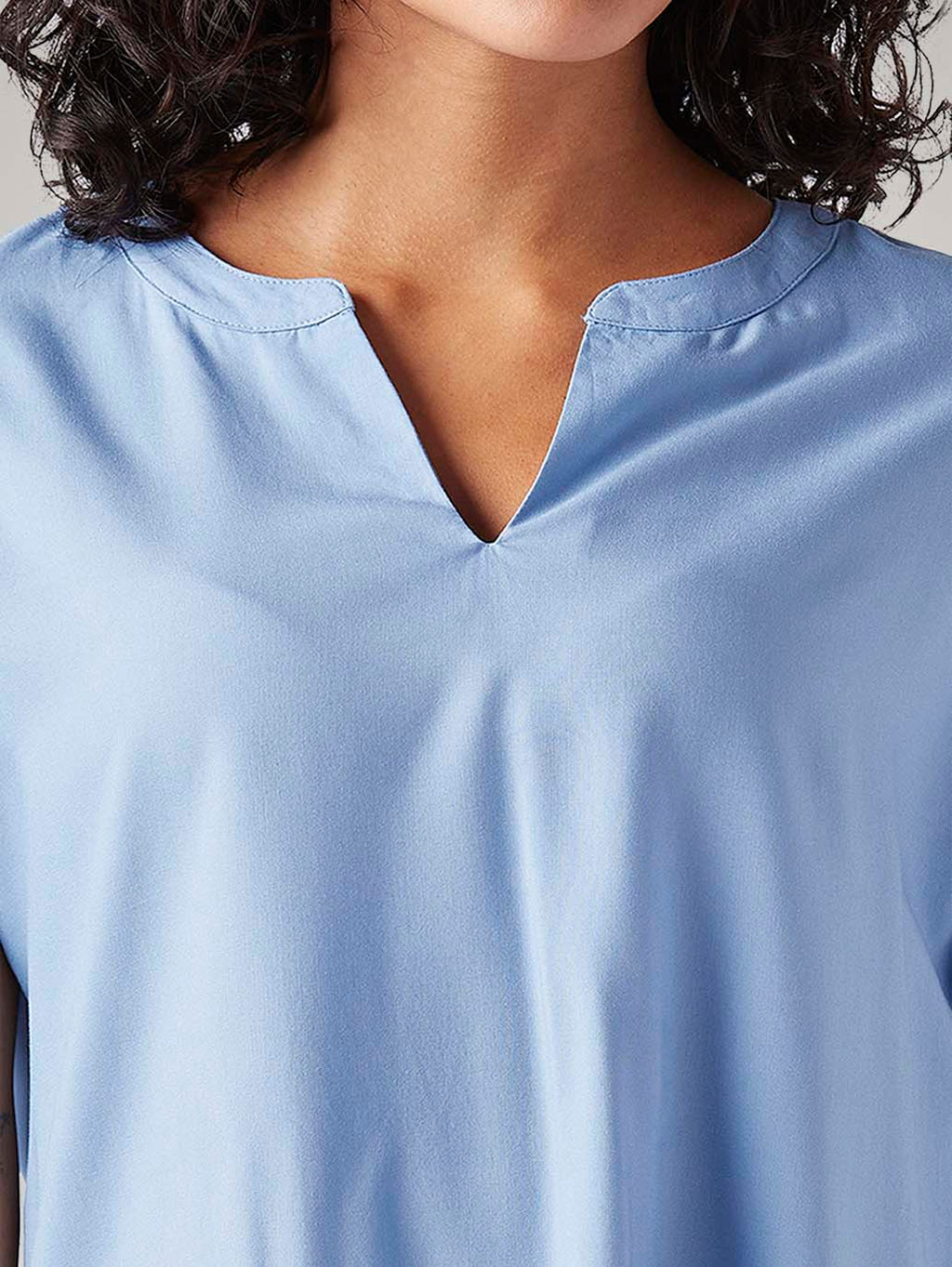 Women's Solid Relaxed Fit Top
