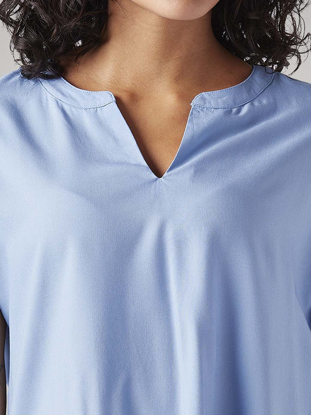 Women's Solid Relaxed Fit Top
