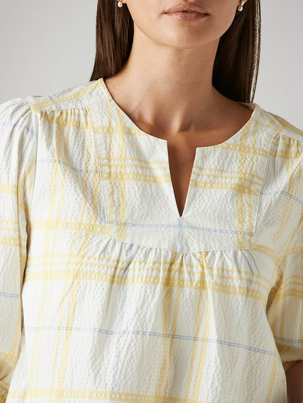 Women's Checkered White V-Neck Top