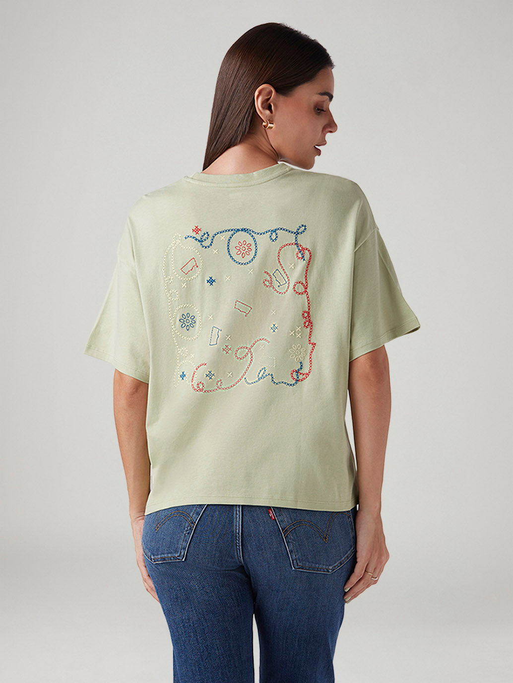 Women's Embroidered Relaxed Fit Oversize T-Shirt