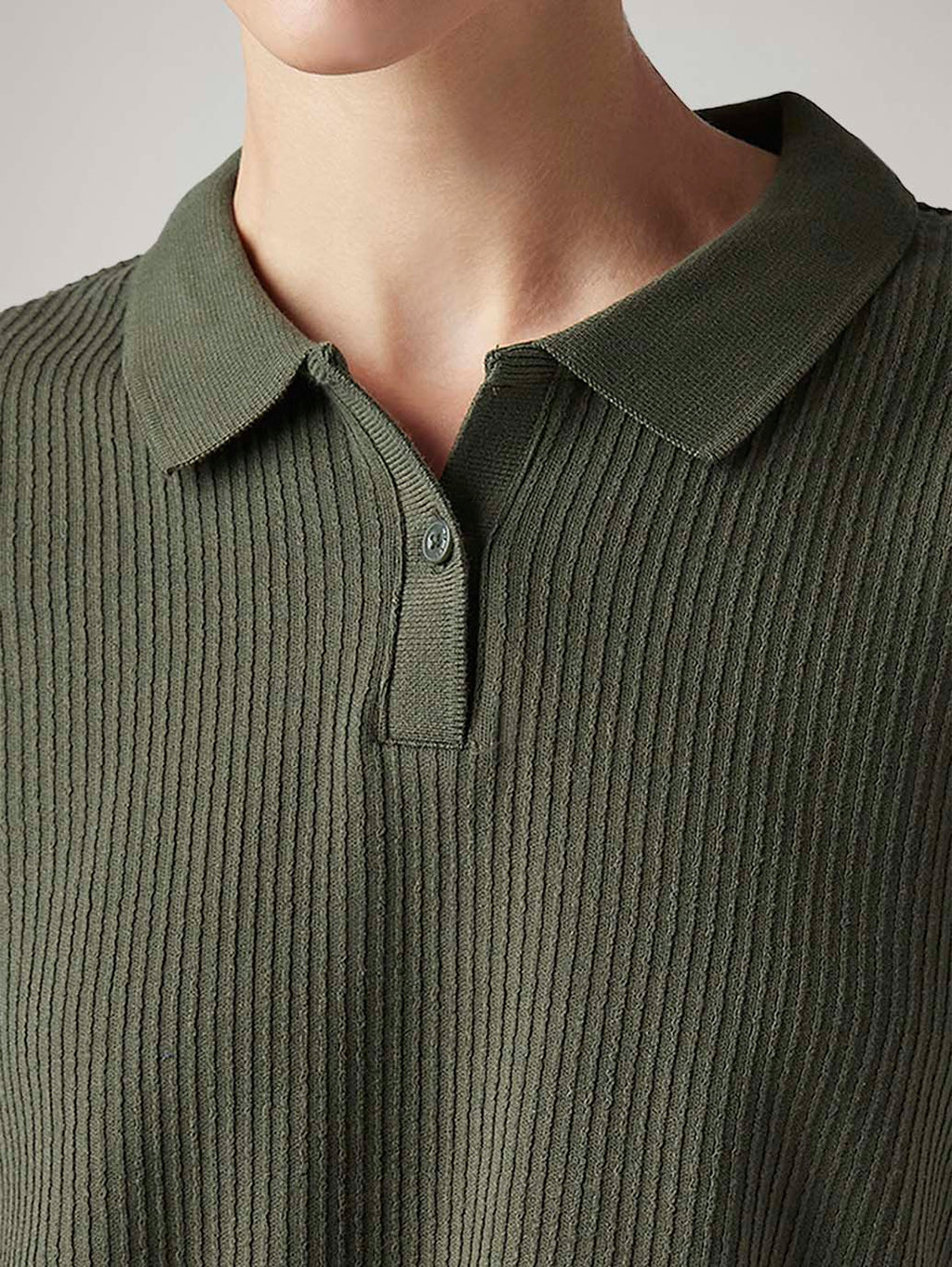 Women's Textured Olive Relaxed Fit Polo T-shirt