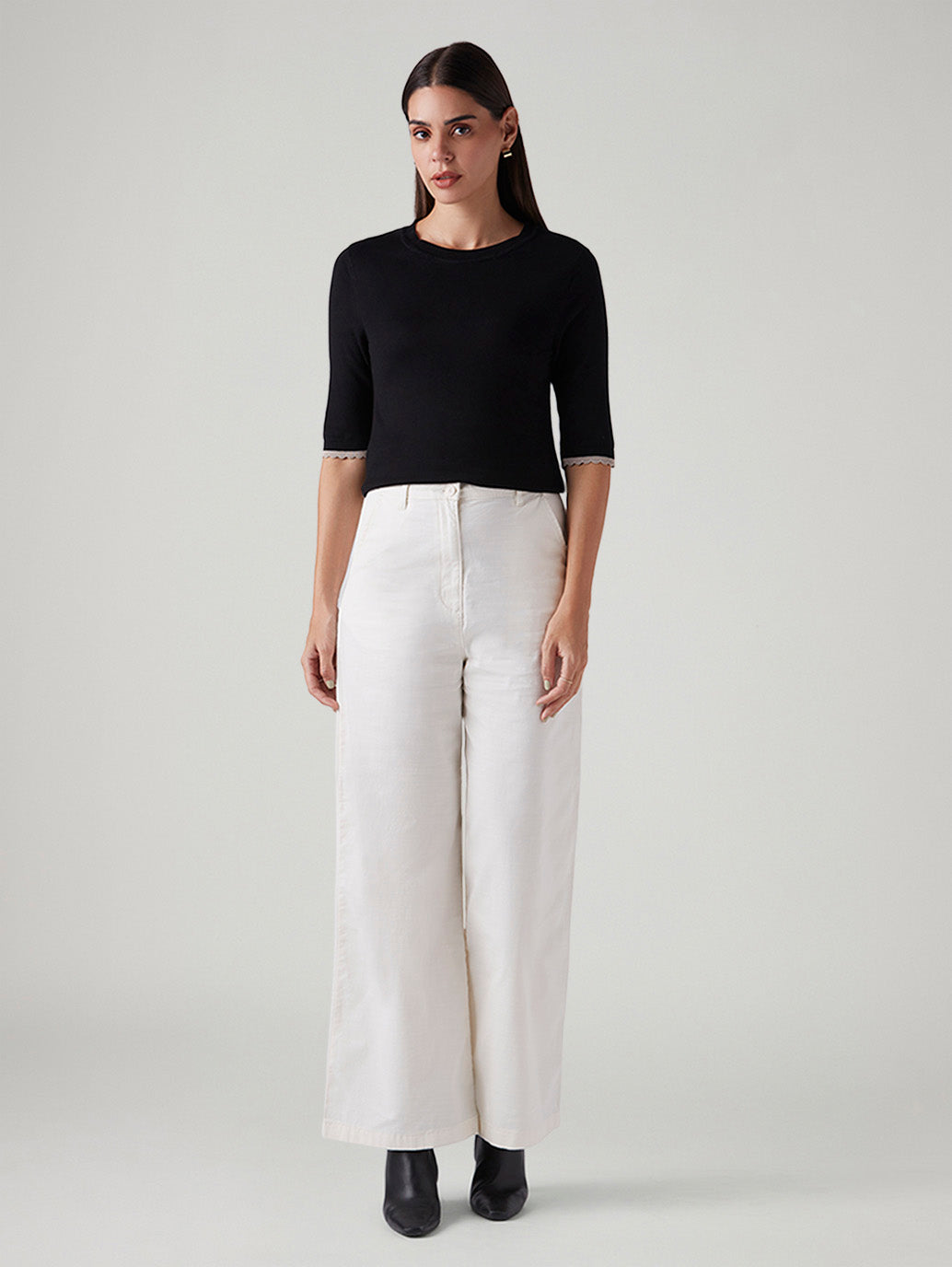 Women's White Loose Fit High Rise Trousers