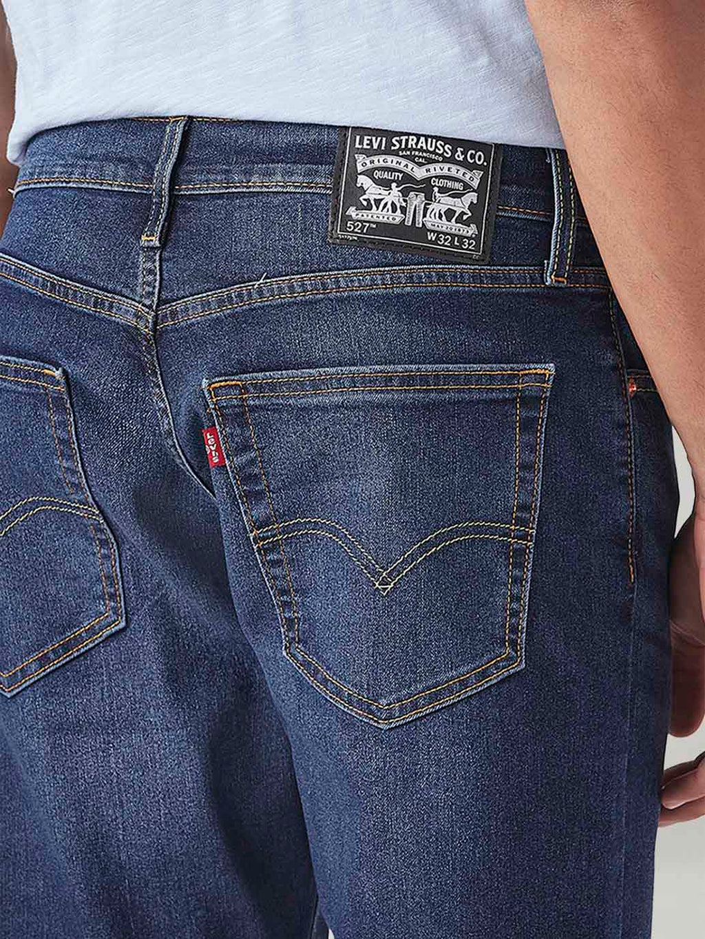 Men's 527 Med Indigo Bootcut Fit Mid Rise Tinted Jeans