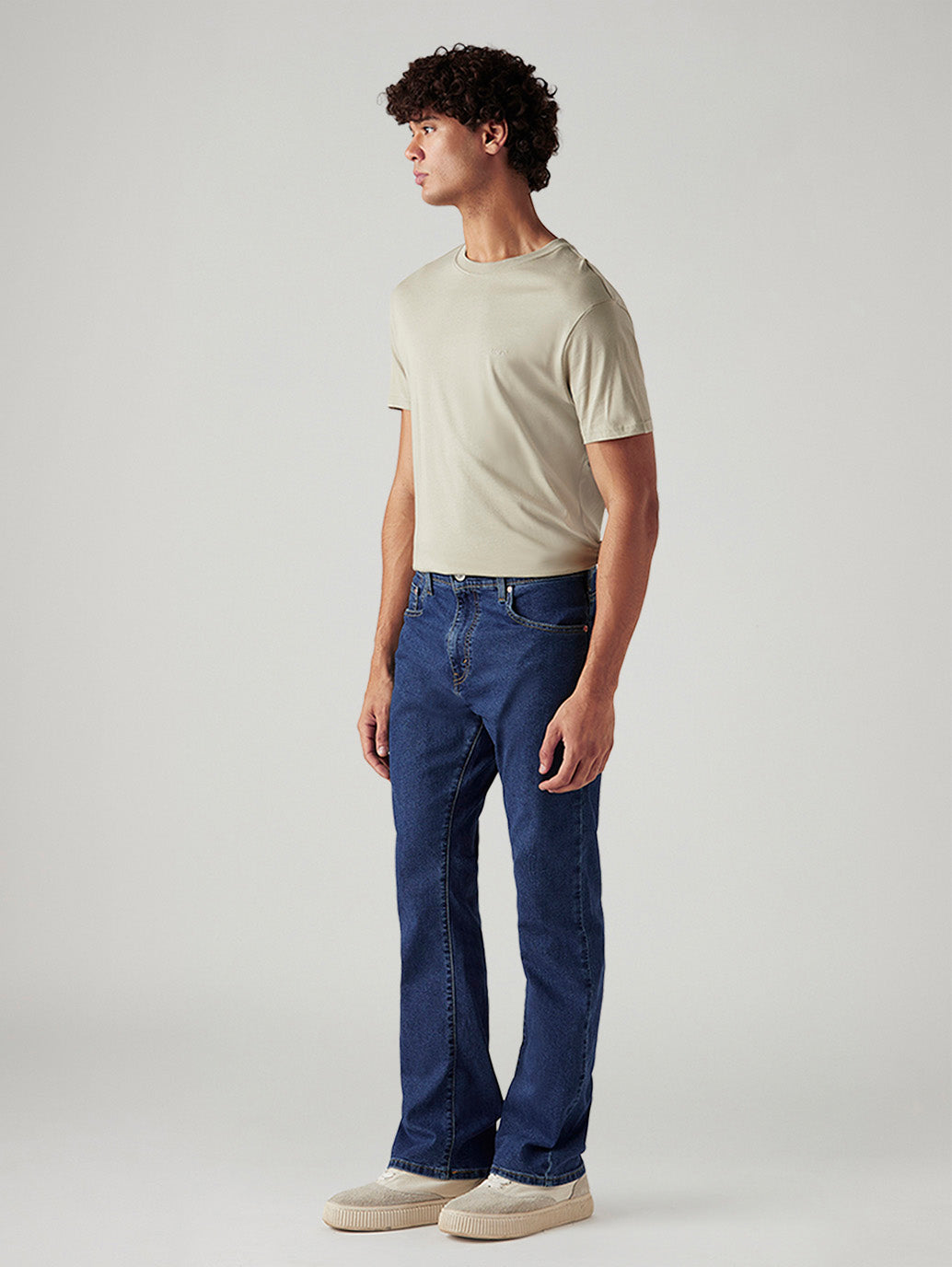 Men's 517 Med Indigo Bootcut Mid Rise Jeans
