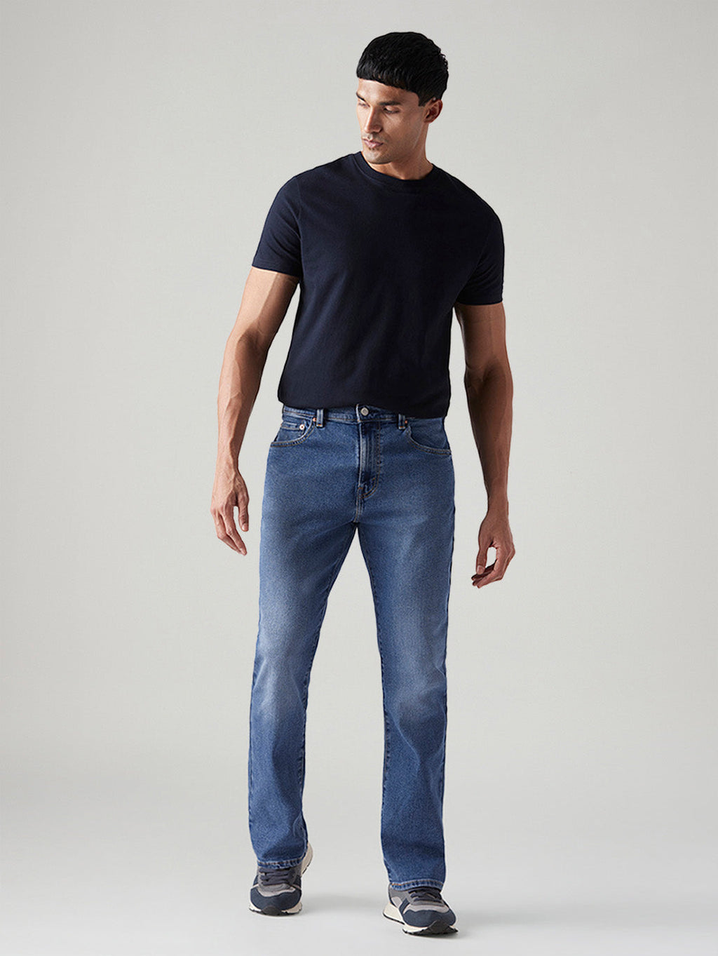 Men's 517 Med Indigo Bootcut Fit Mid Rise Jeans