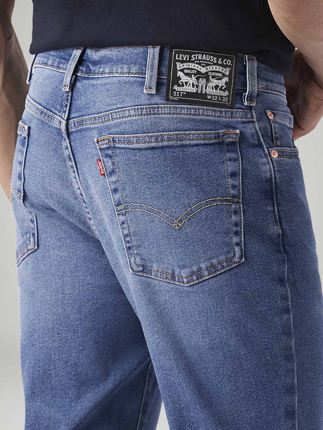 Men's 517 Med Indigo Bootcut Fit Mid Rise Jeans