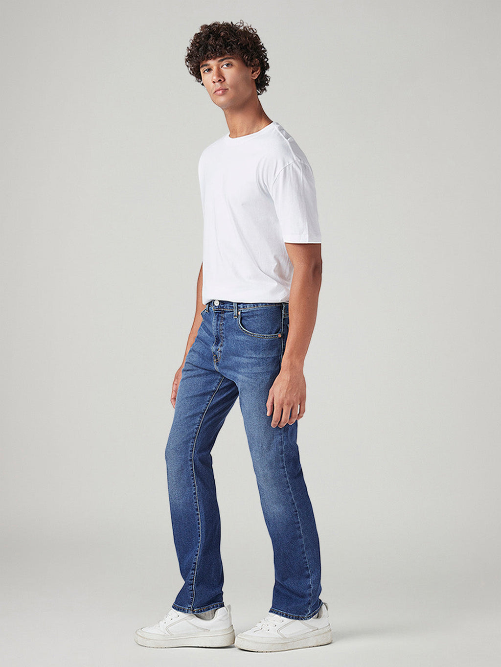Men's 517 Blue Bootcut Fit Mid Rise Jeans
