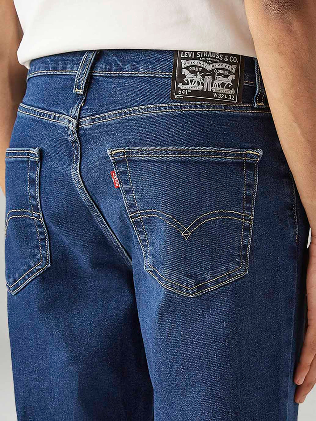 Men's 541 Blue Athletic Tapered Fit Mid Rise Jeans