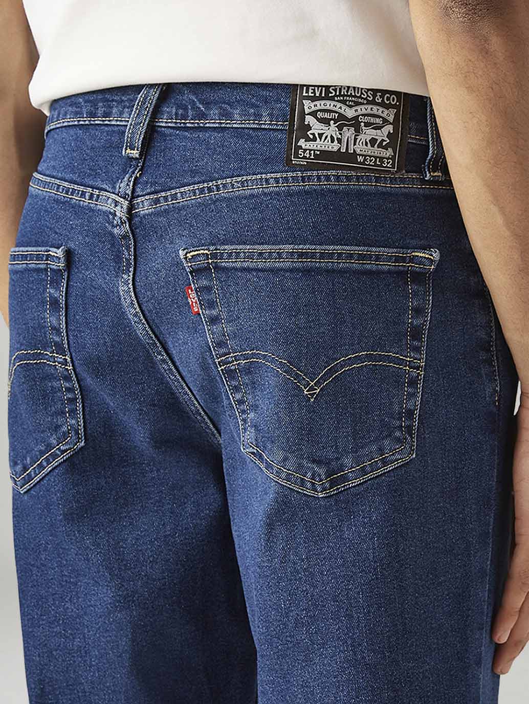 Men's 541 Blue Athletic Tapered Fit Mid Rise Jeans