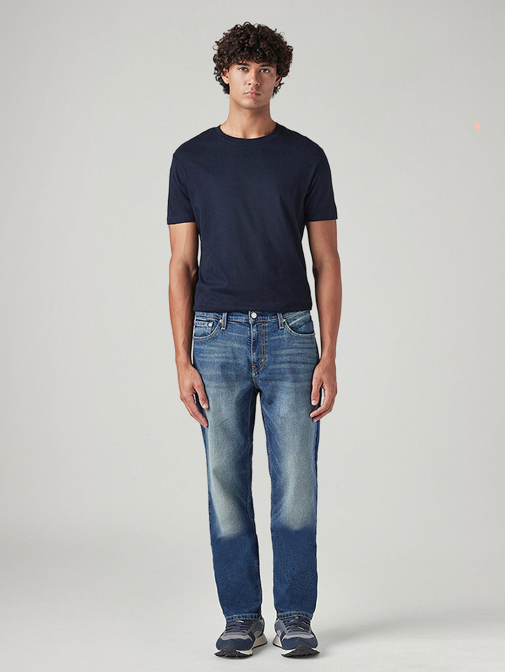 Men's 541 Blue Athletic Tapered Fit Mid Rise Tinted Jeans
