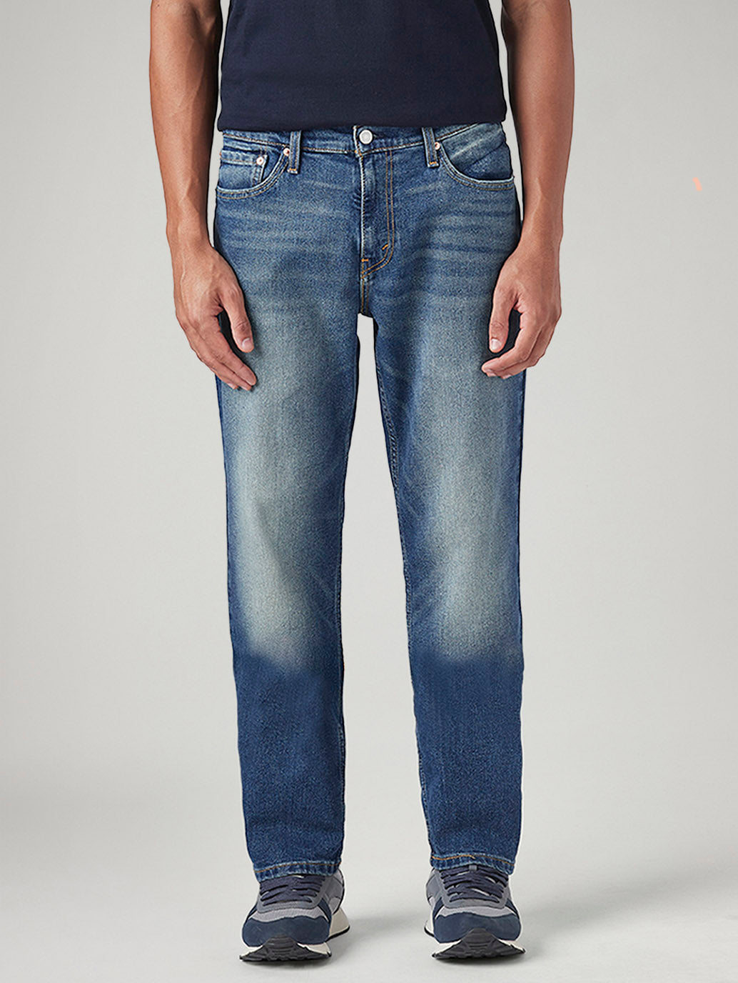 Men's 541 Blue Athletic Tapered Fit Mid Rise Tinted Jeans
