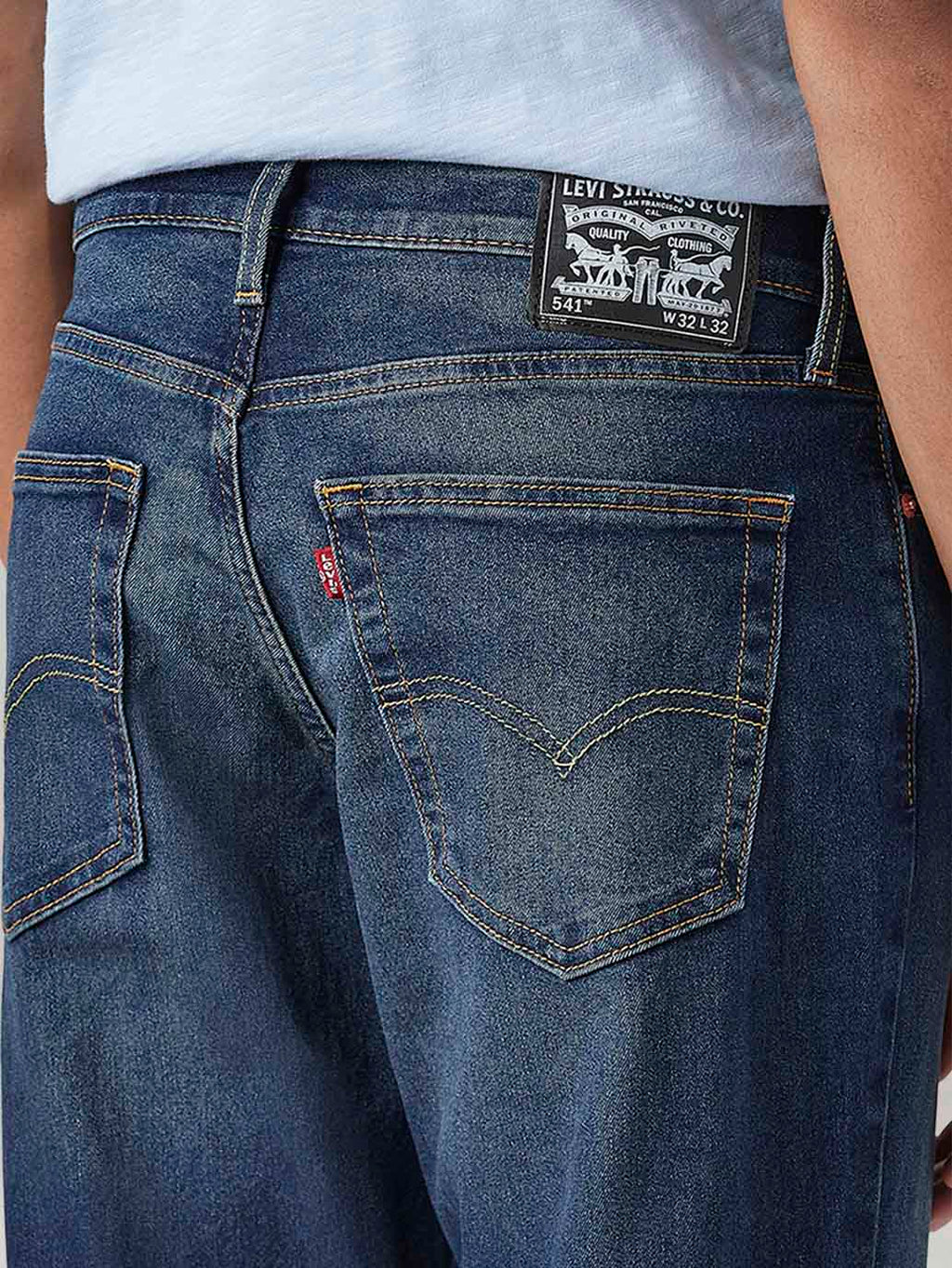 Men's 541 Dark Blue Athletic Tapered Fit Mid Rise Tinted Jeans