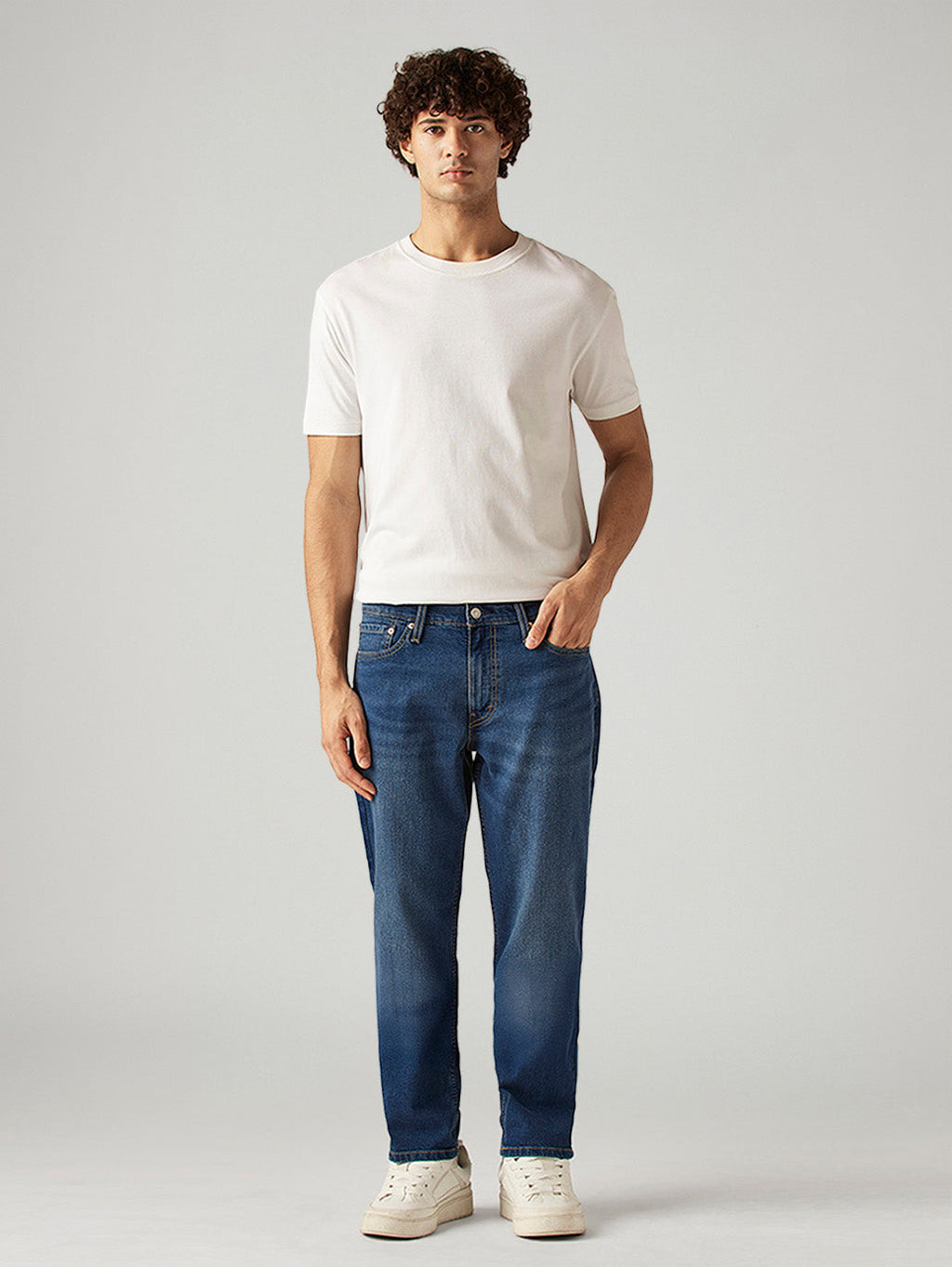 Men's 541 Blue Athletic Tapered Fit Mid Rise Tinted Jeans