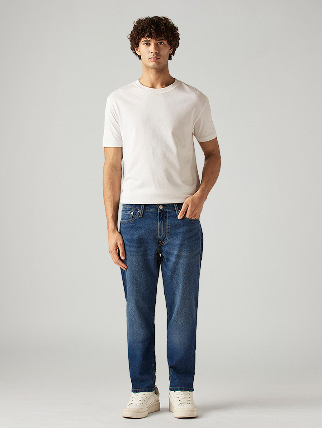 Men's 541 Blue Athletic Tapered Fit Mid Rise Tinted Jeans