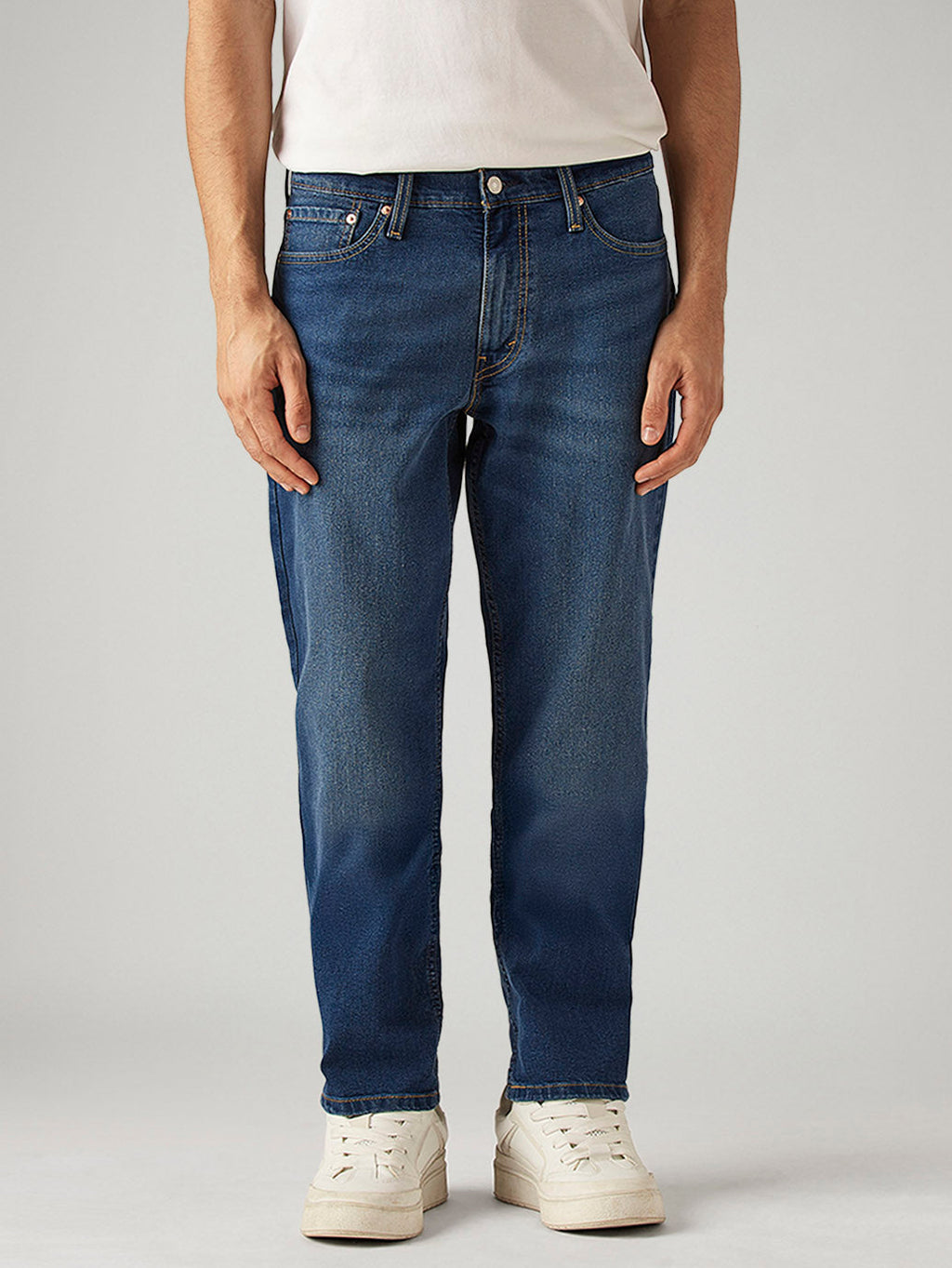 Men's 541 Blue Athletic Tapered Fit Mid Rise Tinted Jeans
