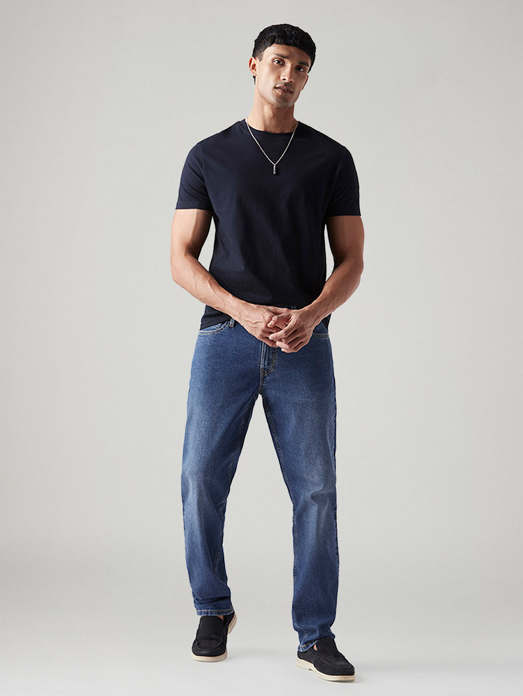 Men's 541 Med Indigo Athletic Tapered Fit Mid Rise Jeans