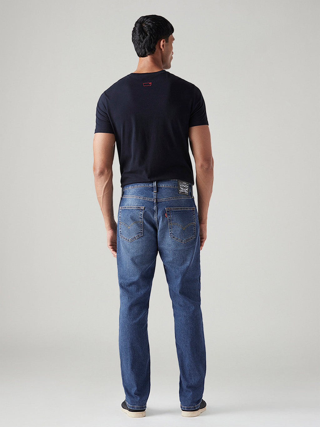 Men's 541 Med Indigo Athletic Tapered Fit Mid Rise Jeans