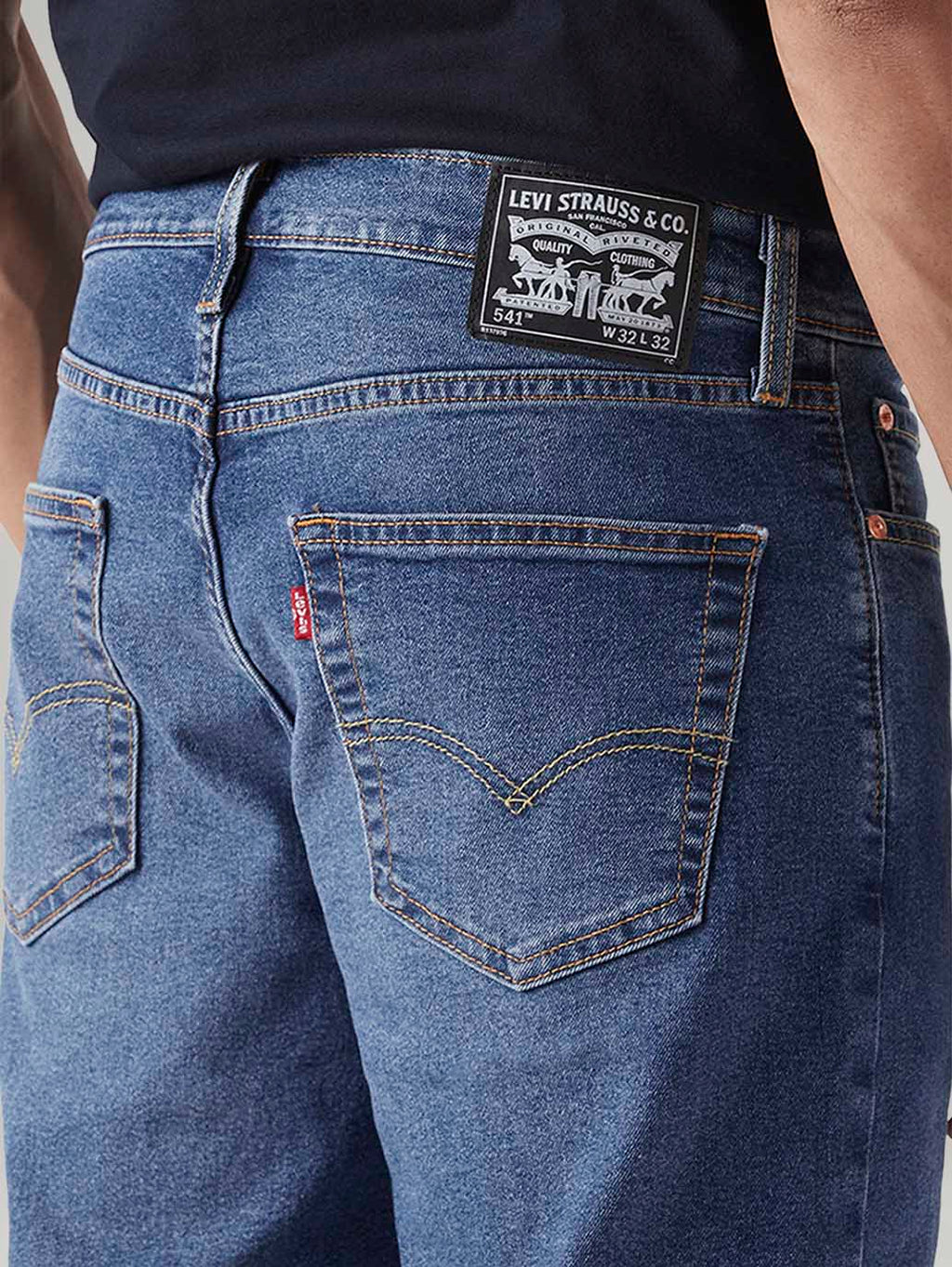 Men's 541 Med Indigo Athletic Tapered Fit Mid Rise Jeans