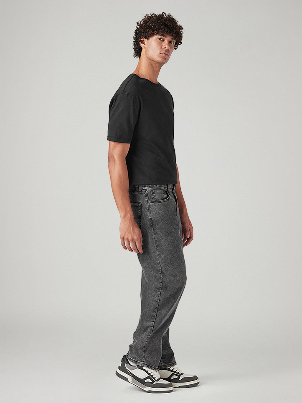 Men's 568 Grey Loose Fit Mid Rise Jeans