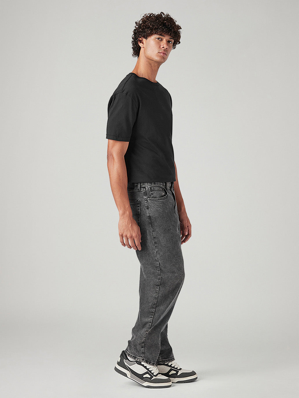 Men's 568 Grey Loose Fit Mid Rise Jeans