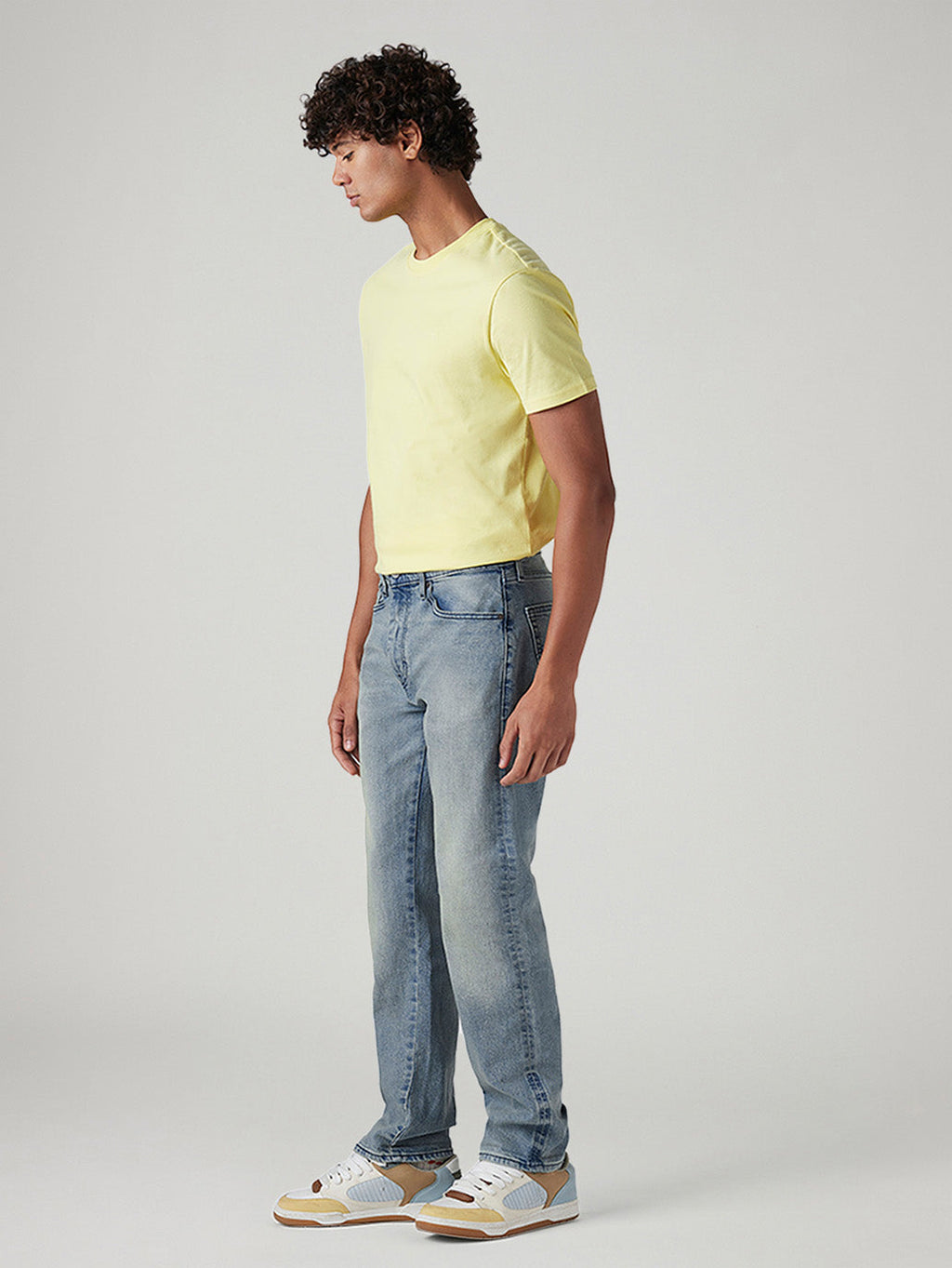 Men's 505 Light Blue Straight Fit Mid Rise Jeans