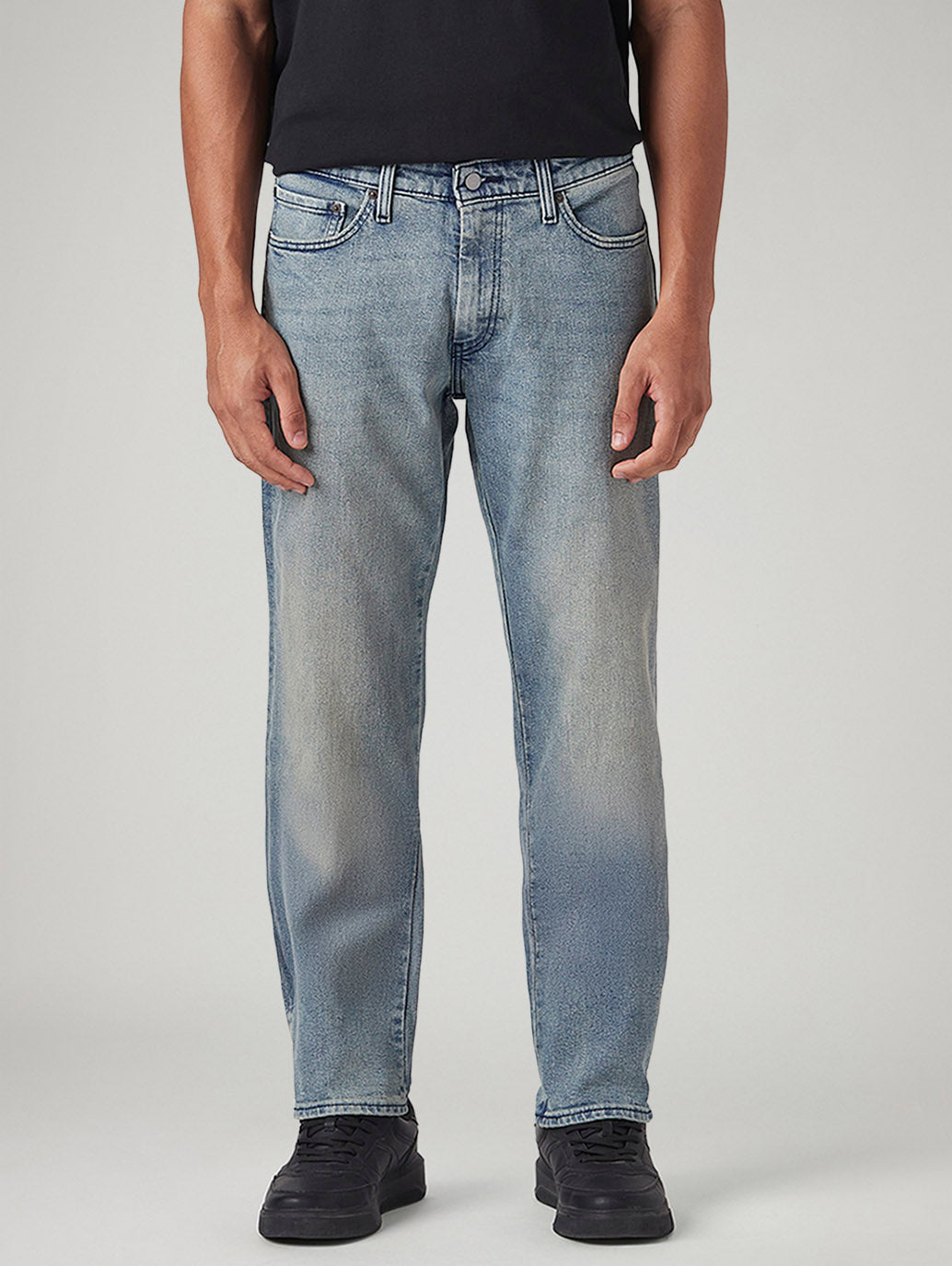 Men's 541 Med Indigo Athletic Tapered Fit Mid Rise Commuter Jeans