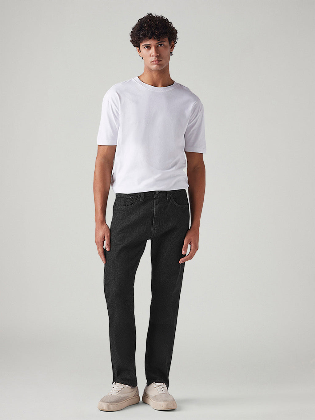 Men's 505 Black Straight Fit Mid Rise Jeans