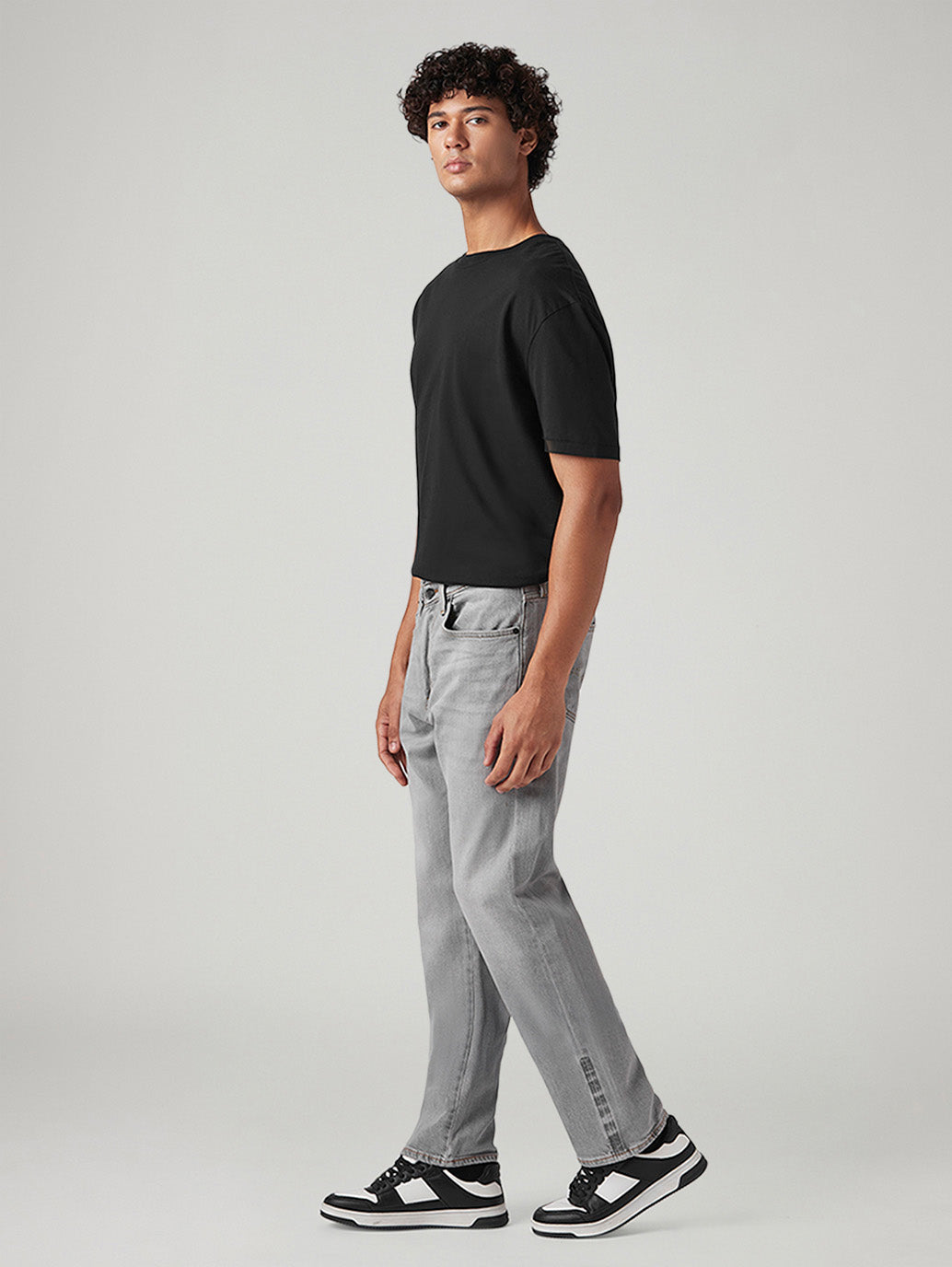 Men's 505 Grey Straight Fit Mid Rise Commuter Jeans