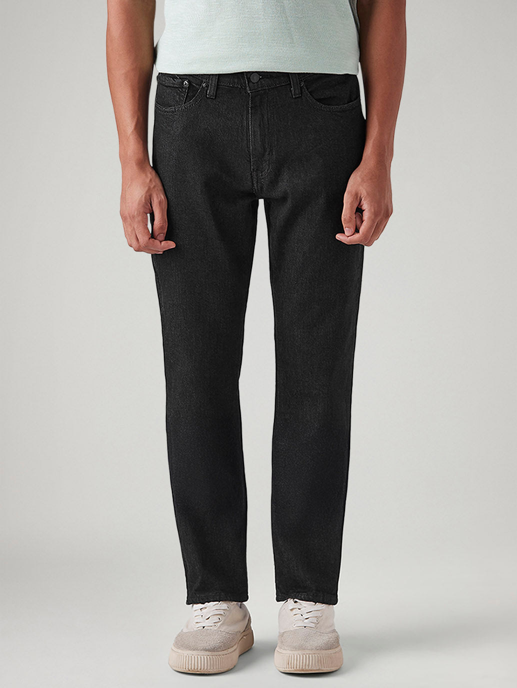 Men's 541 Black Tapered Fit Mid Rise Jeans