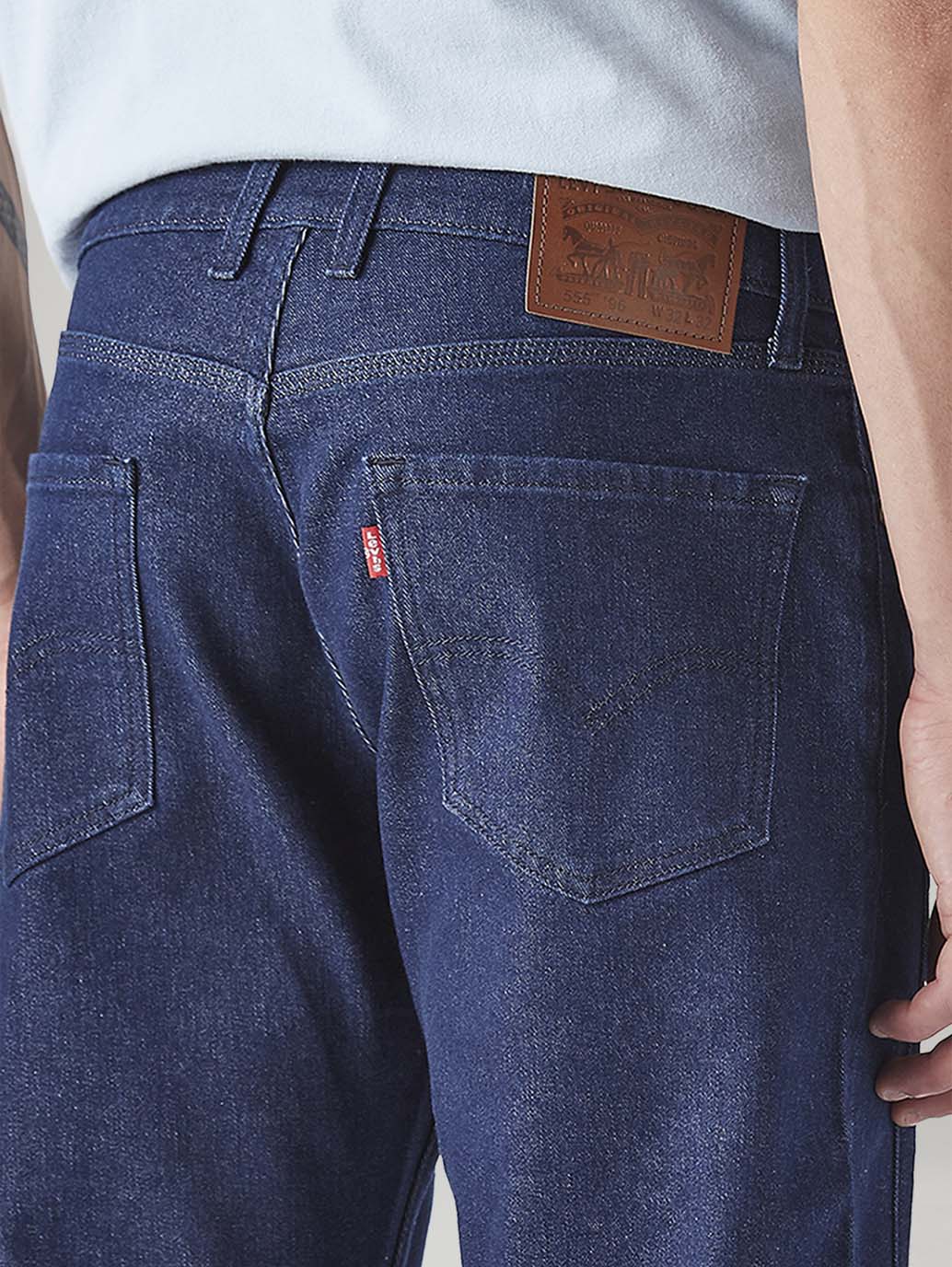 Men's 555 Dark Blue Relaxed Straight Fit Mid Rise Jeans