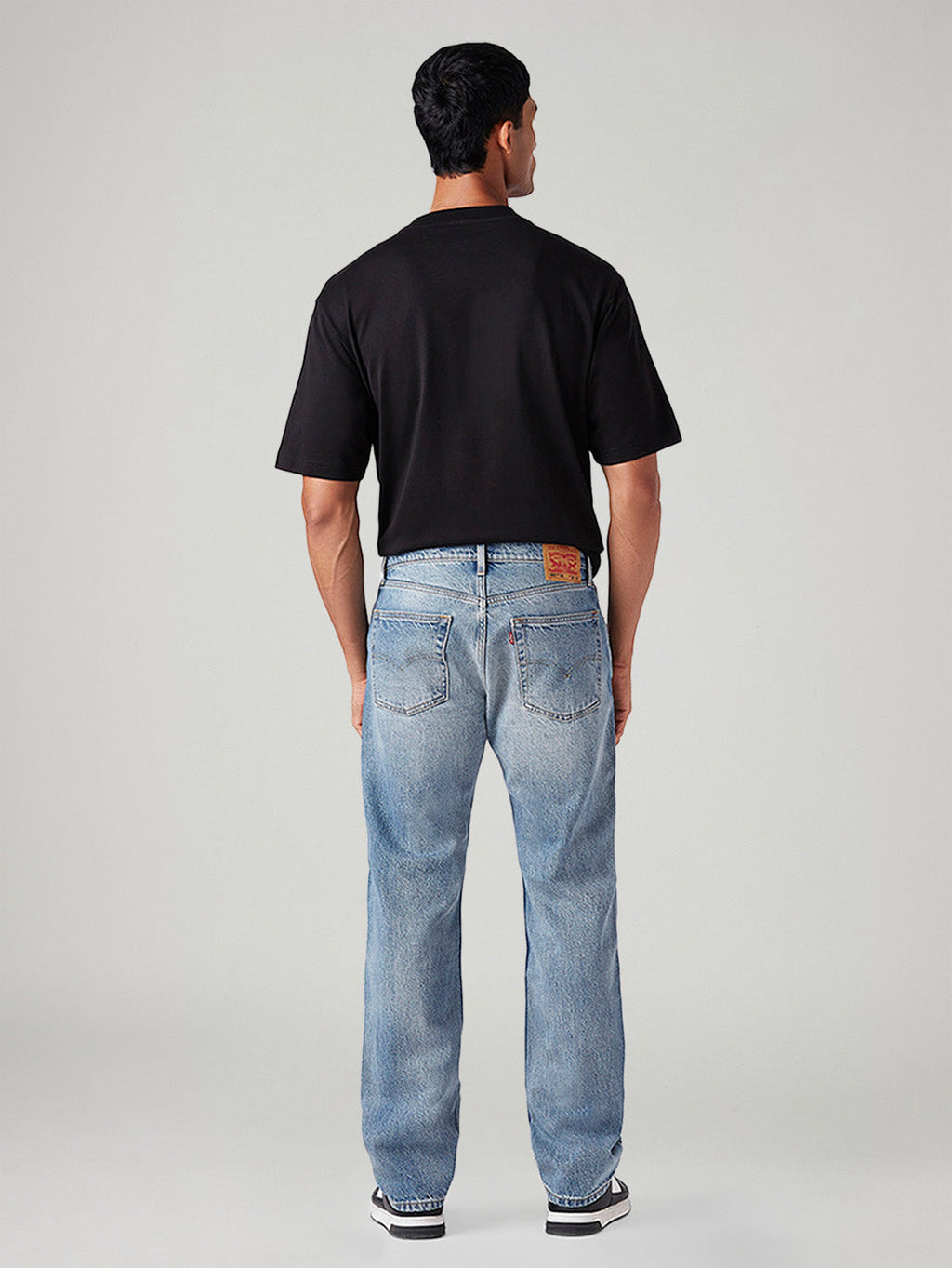 Men's 555 Light-Blue Relaxed Straight Fit Mid Rise Jeans