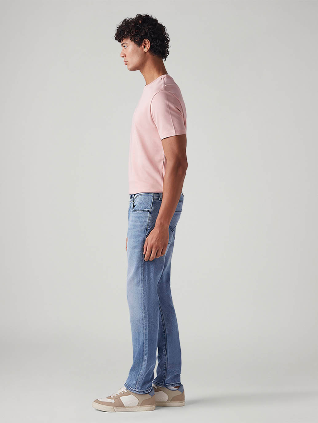 Men's 505 Light Blue Straight Fit Mid Rise Redloop Jeans