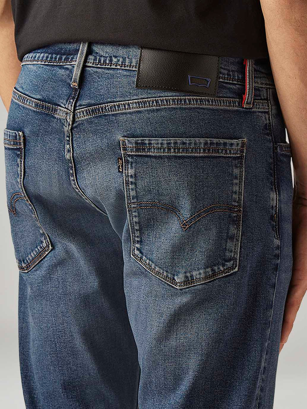 Men's 513 Blue Slim Straight Fit Mid Rise Redloop Jeans