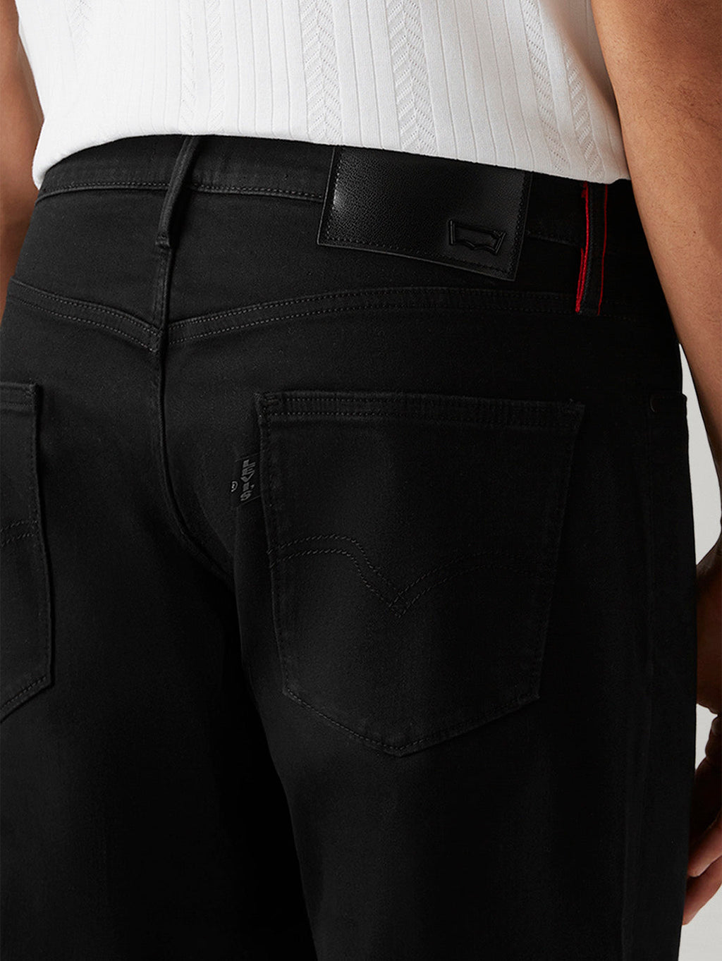 Men's 541 Black Tapered Fit Innovation Stretch Jeans