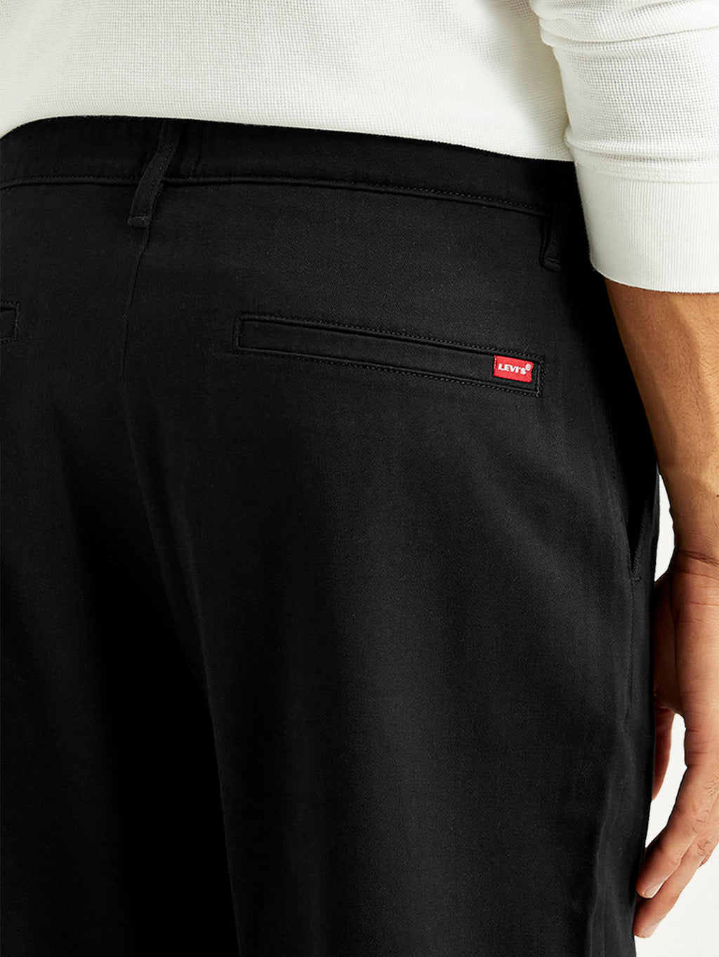 Men's 568 Black Loose Fit Mid Rise Chinos