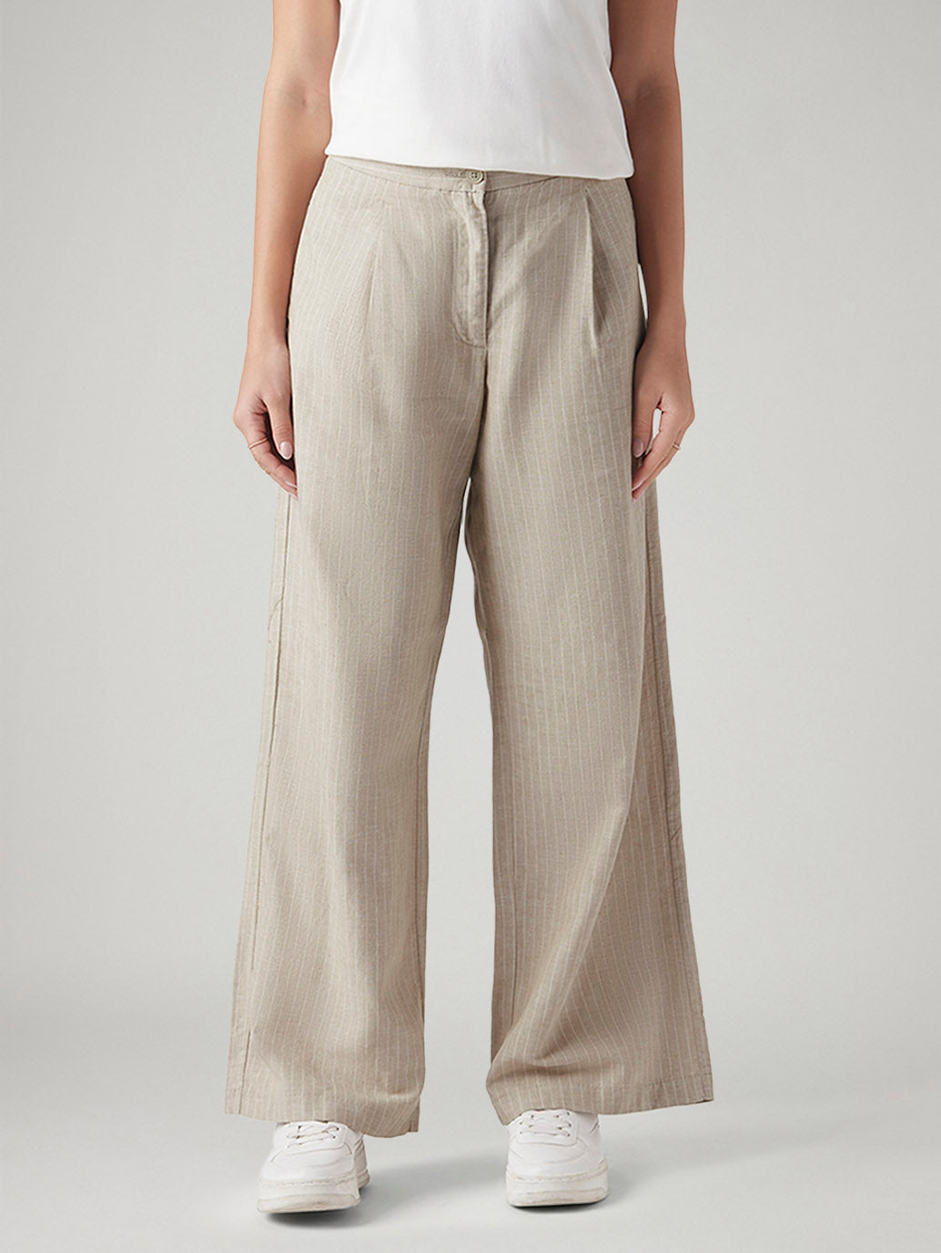 Women's Beige Straight Fit Mid Rise Trousers