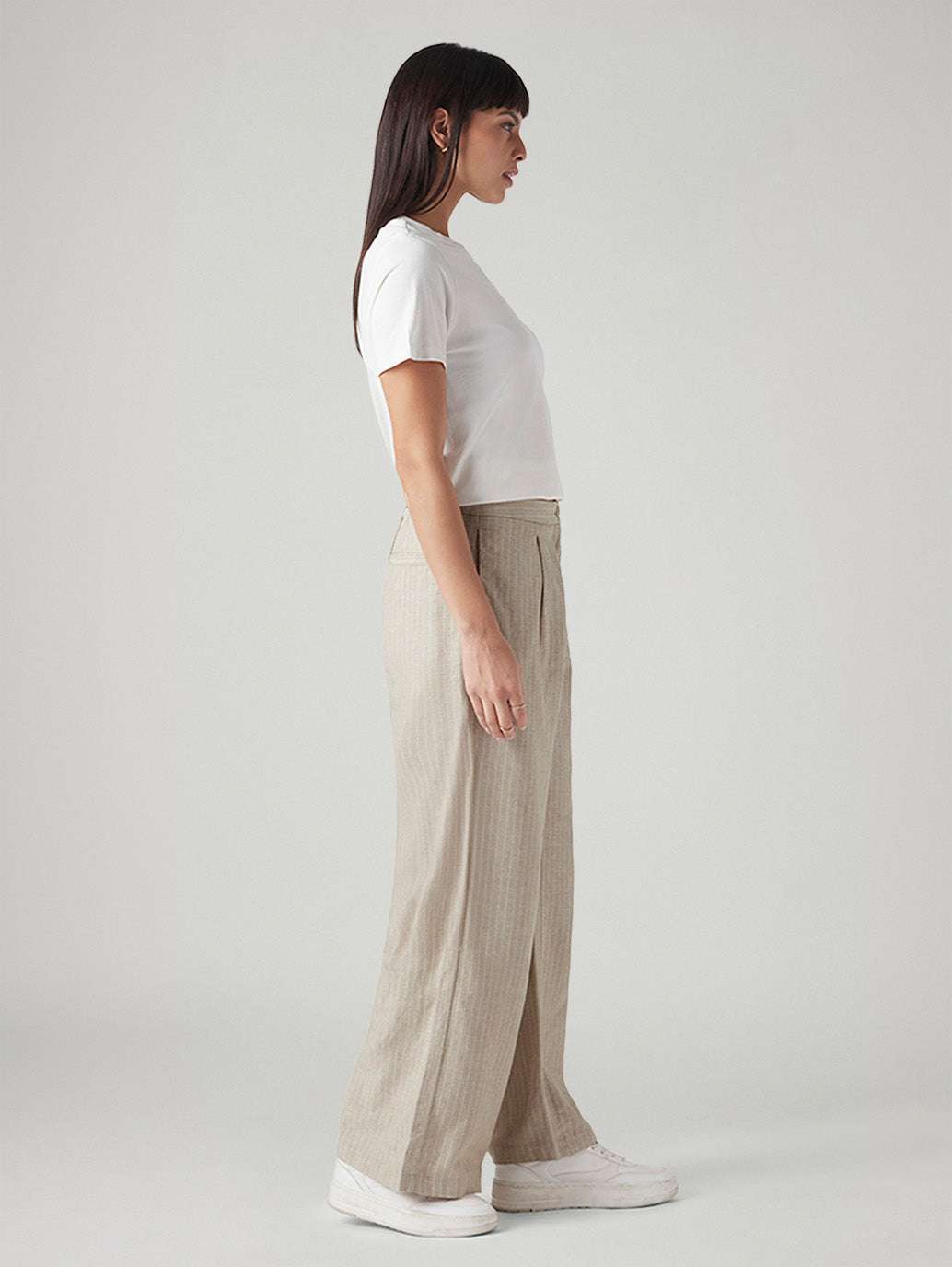 Women's Beige Straight Fit Mid Rise Trousers