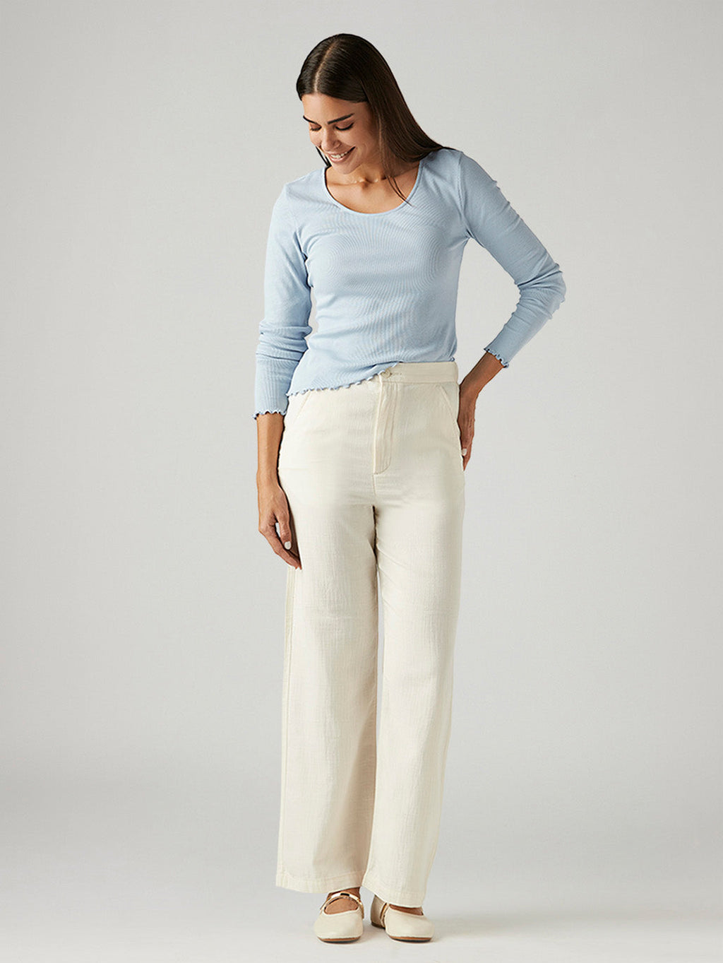Women's Off White Loose Fit High Rise Trousers
