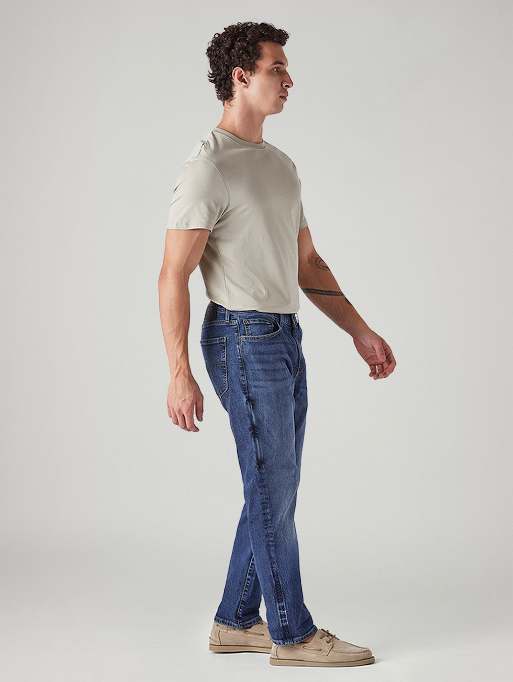 Men's 541 Blue Tapered Fit Mid Rise Commuter Jeans