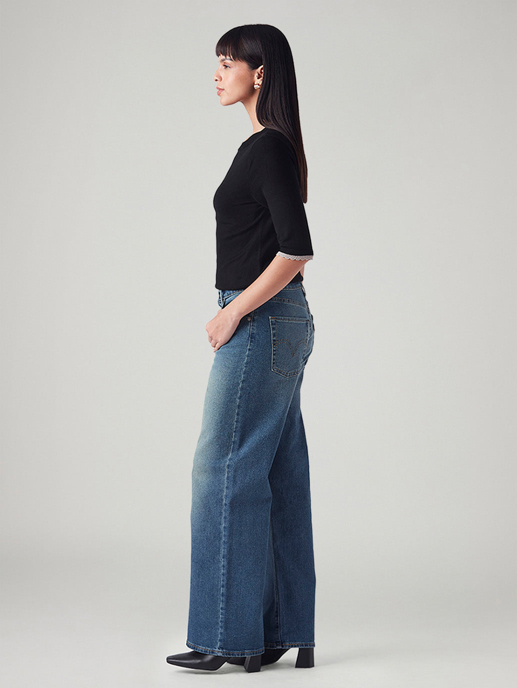 Women's Blue Mile High Wide Leg Fit High Rise Jeans