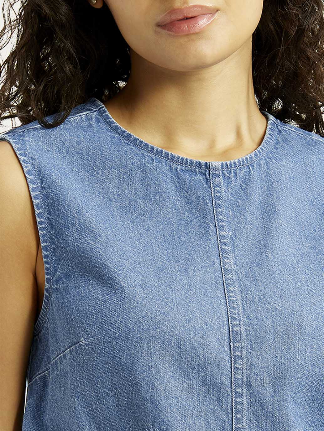 Women's Solid Indigo Round Neck Denim Top