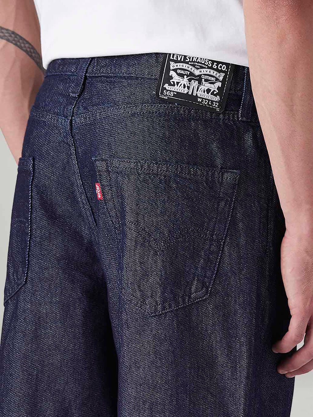 Men's 568 Dark Indigo Loose Fit Mid Rise Jeans
