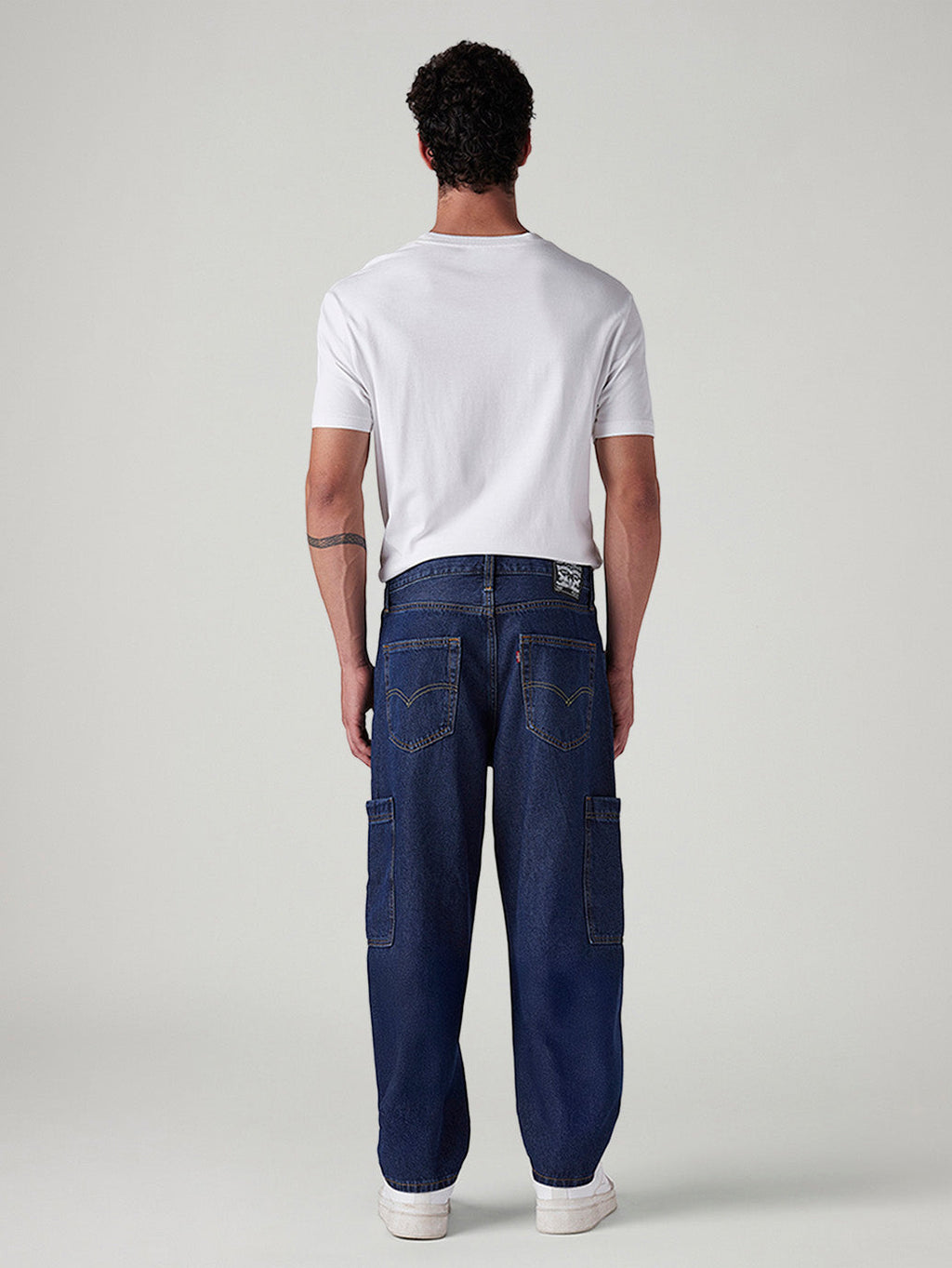 Men's 568 Med Indigo Loose Fit Mid Rise Jeans