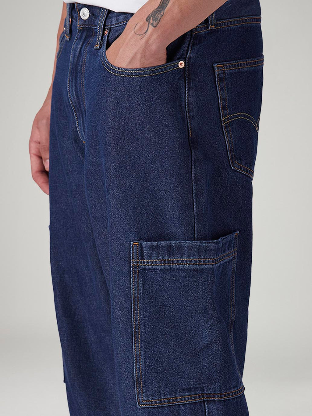 Men's 568 Med Indigo Loose Fit Mid Rise Jeans