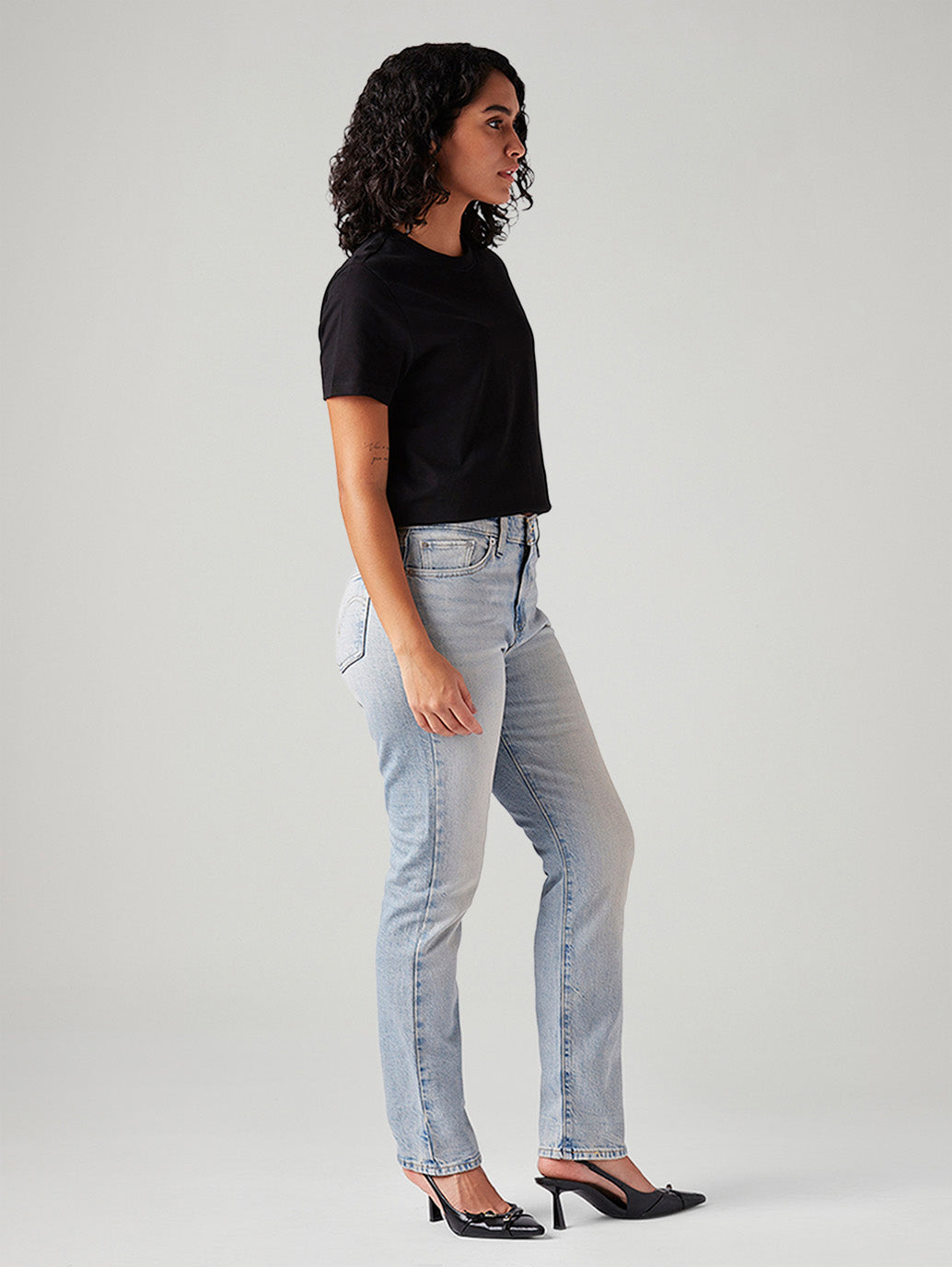 Women's Light Blue Wedgie Slim Fit Mid Rise Jeans