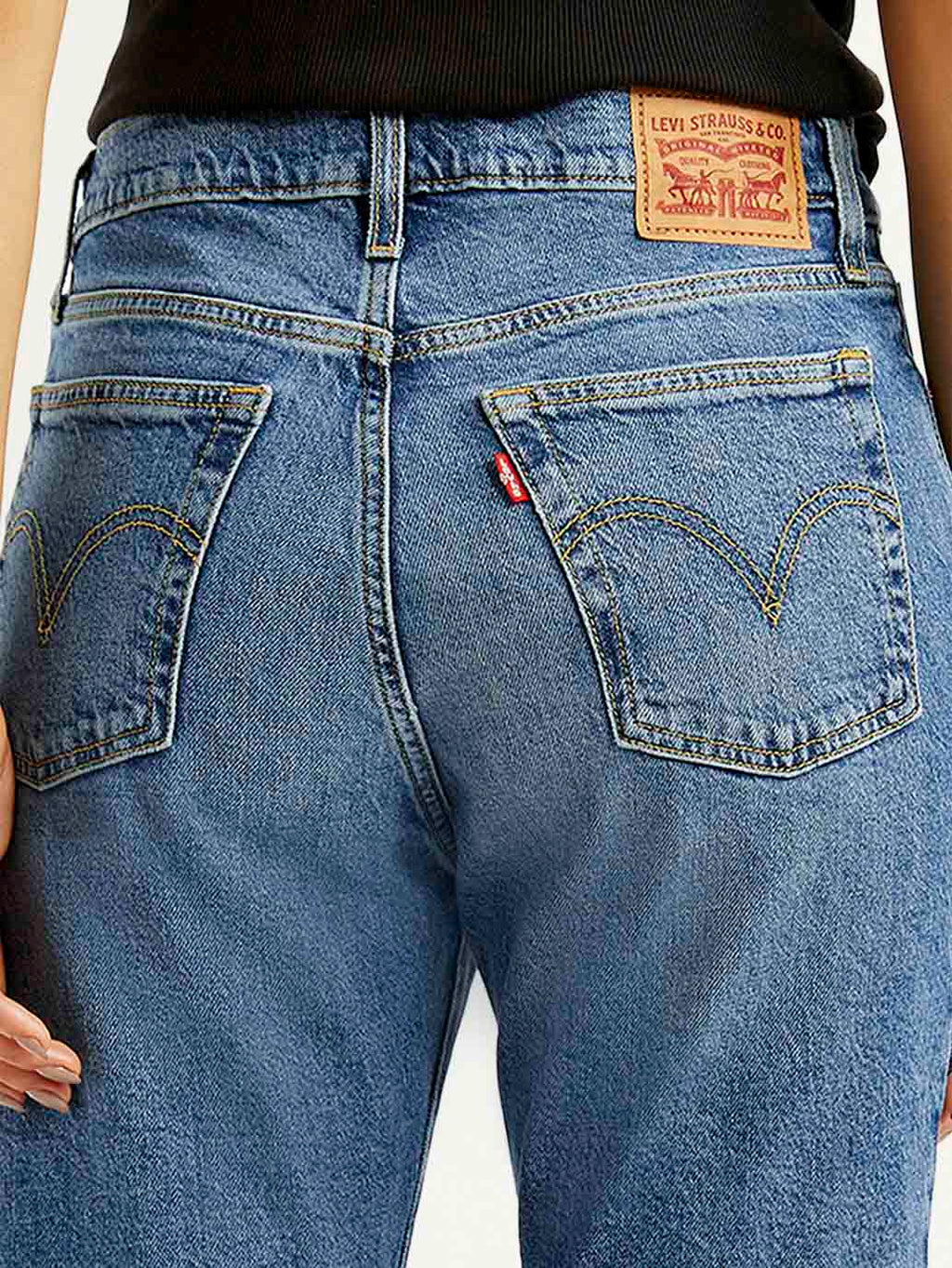 Women's Med Indigo Wedgie Straight Fit Mid Rise Jeans