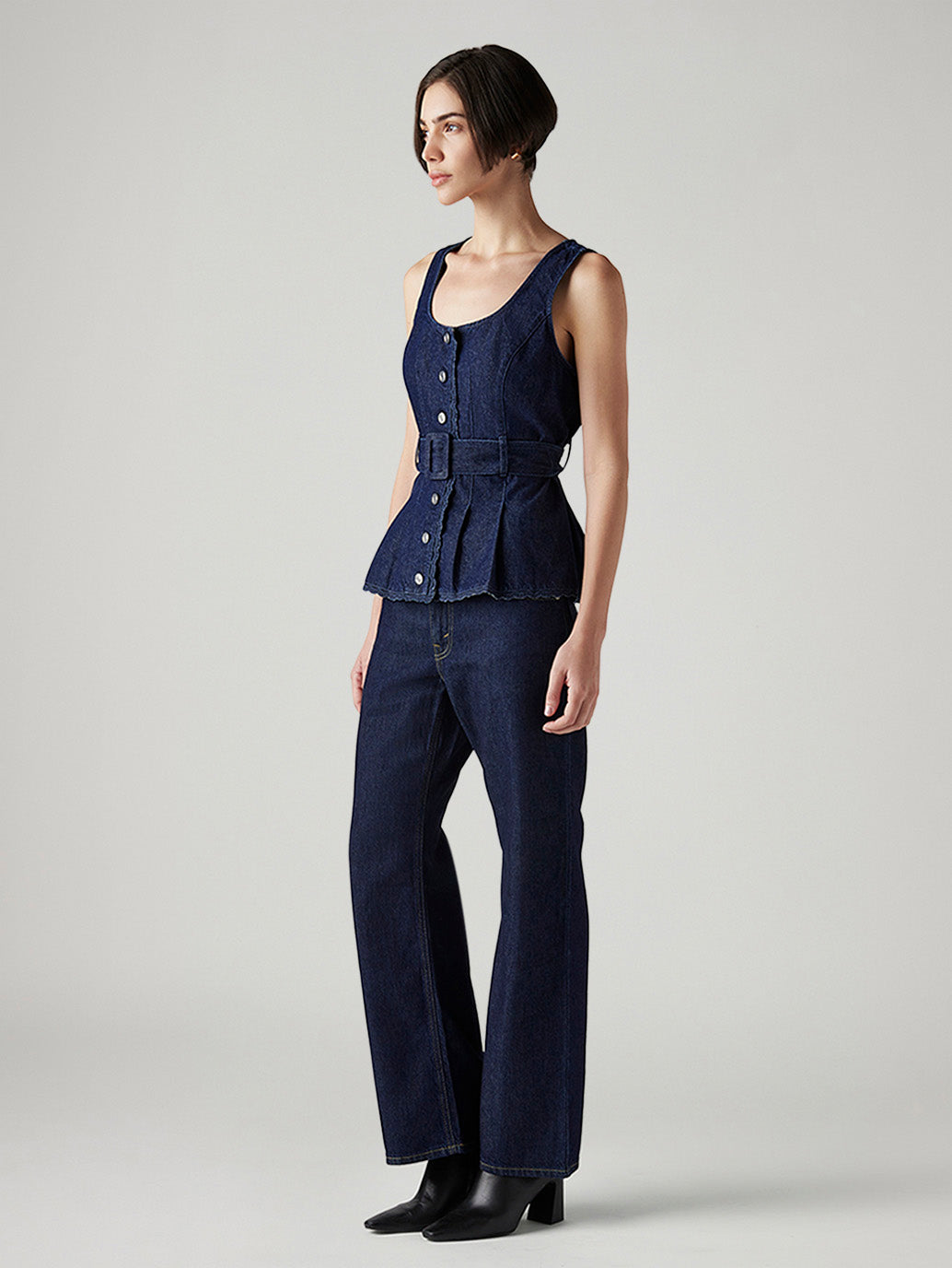 Women's Dark Blue Loose Bootcut Fit Mid Rise Jeans
