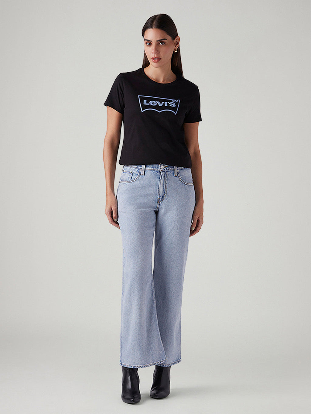 Women's Light Blue Loose Bootcut Fit Mid Rise Jeans