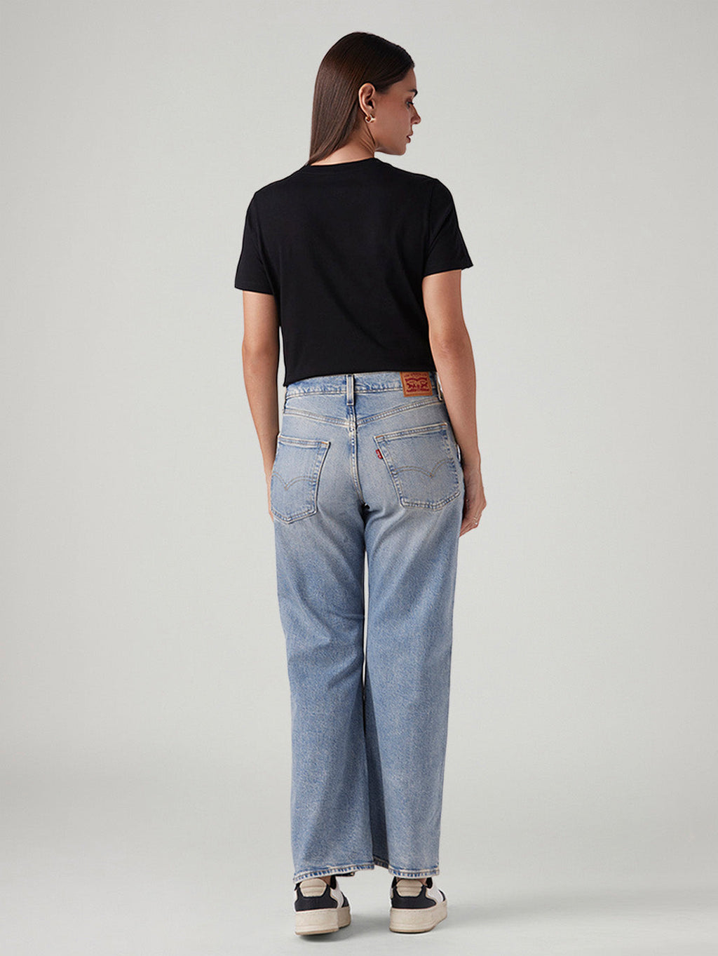 Women's Light Blue Loose Bootcut Fit Mid Rise Jeans